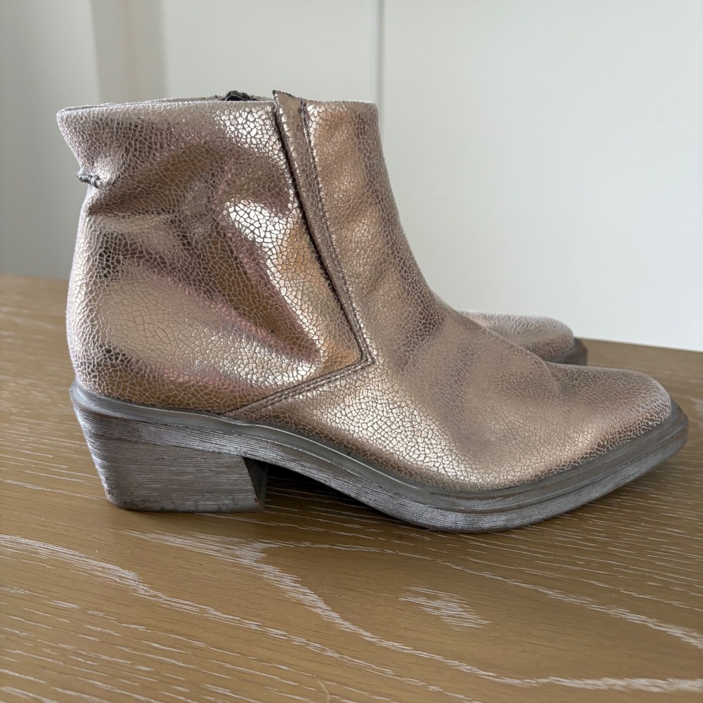 Franco Sarto Forta Metallic Rose Gold Crackle Square Toe Ankle Boots Womens 7M